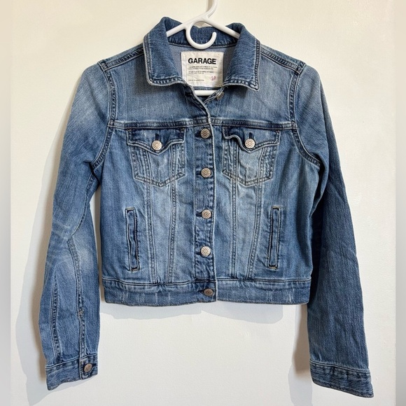 🎉4/30$🎉 Garage Blue Jean Jacket PTP 18 in💙 - Picture 1 of 3
